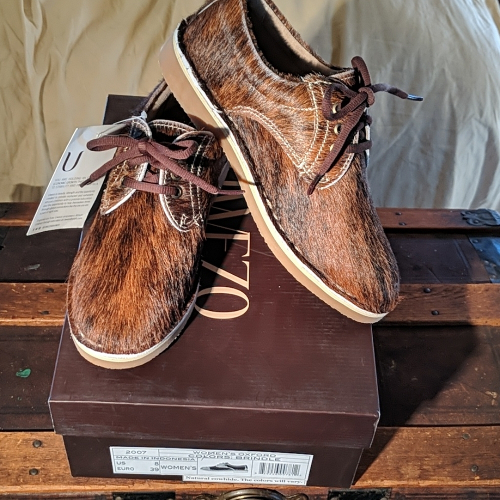 Natural hide oxfords shoes brindle